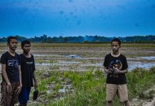 Persawahan Subur di Desa Harjowinangun, Belitang, Teramati oleh Dua Pemuda Menggunakan Drone
